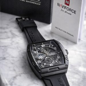 montre homme naviforce chronographe tonneau – bracelet silicone noir – design luxe sport